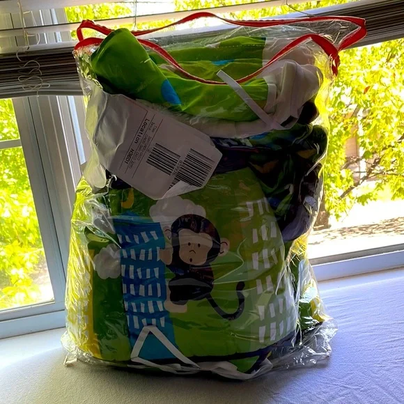 Crib Comforter Set - Picture 2 of 2